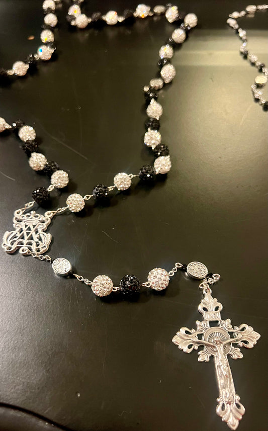 The Queen - Rosary