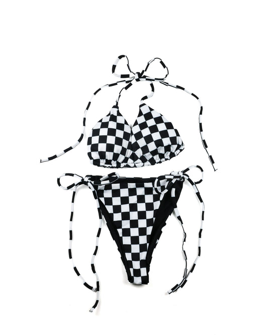 Checkered string bikini with bikini top with removable padding, UPF 50+ recycled polyester"